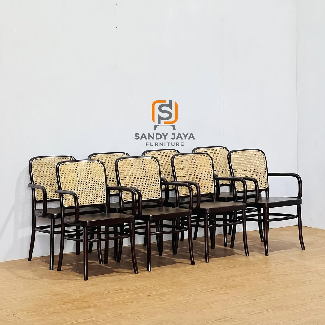 kursi cafe minimalis kayu jati kombinasi rotan anyaman